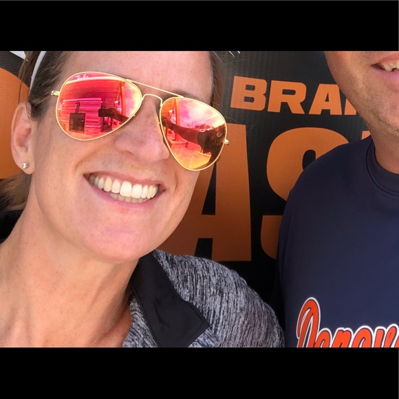 Meet your Posher, Megan - Picture 1 of 1